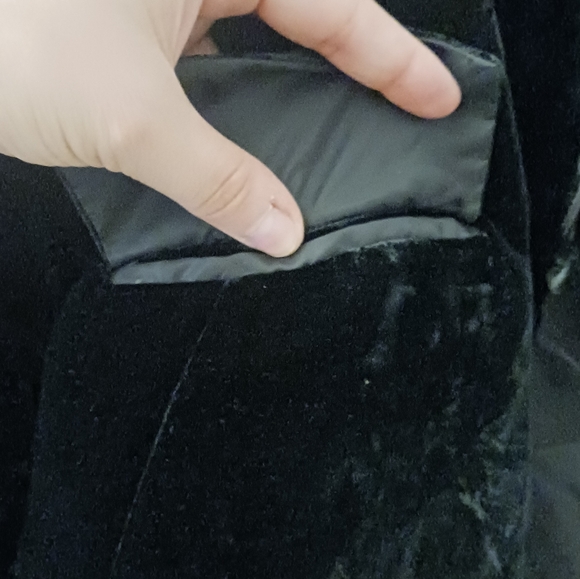 Ricki's Black Velvet Blazer Jacket// Sz. 12 - Picture 4 of 6